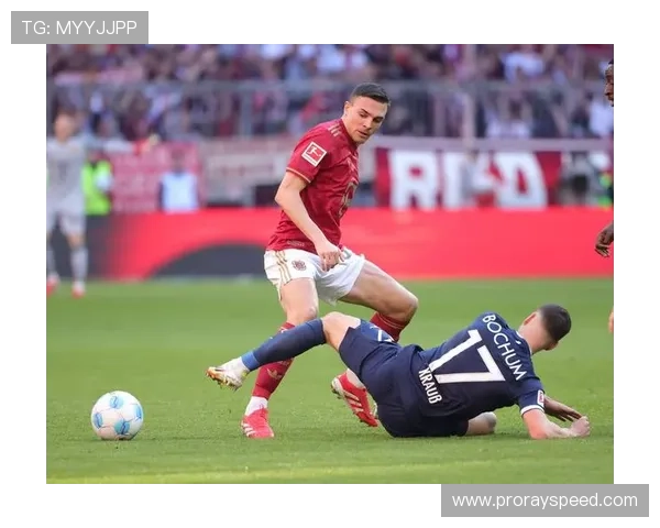 德甲俱乐部社区活动持续进行,青少年足球培训受关注 德甲俱乐部社区活动持续进行,青少年足球培训受关注